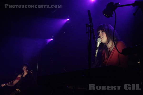 AURYN - 2009-01-15 - PARIS - La Maroquinerie - 